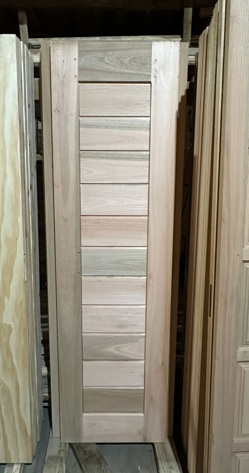 Porta Externa Eucalipto